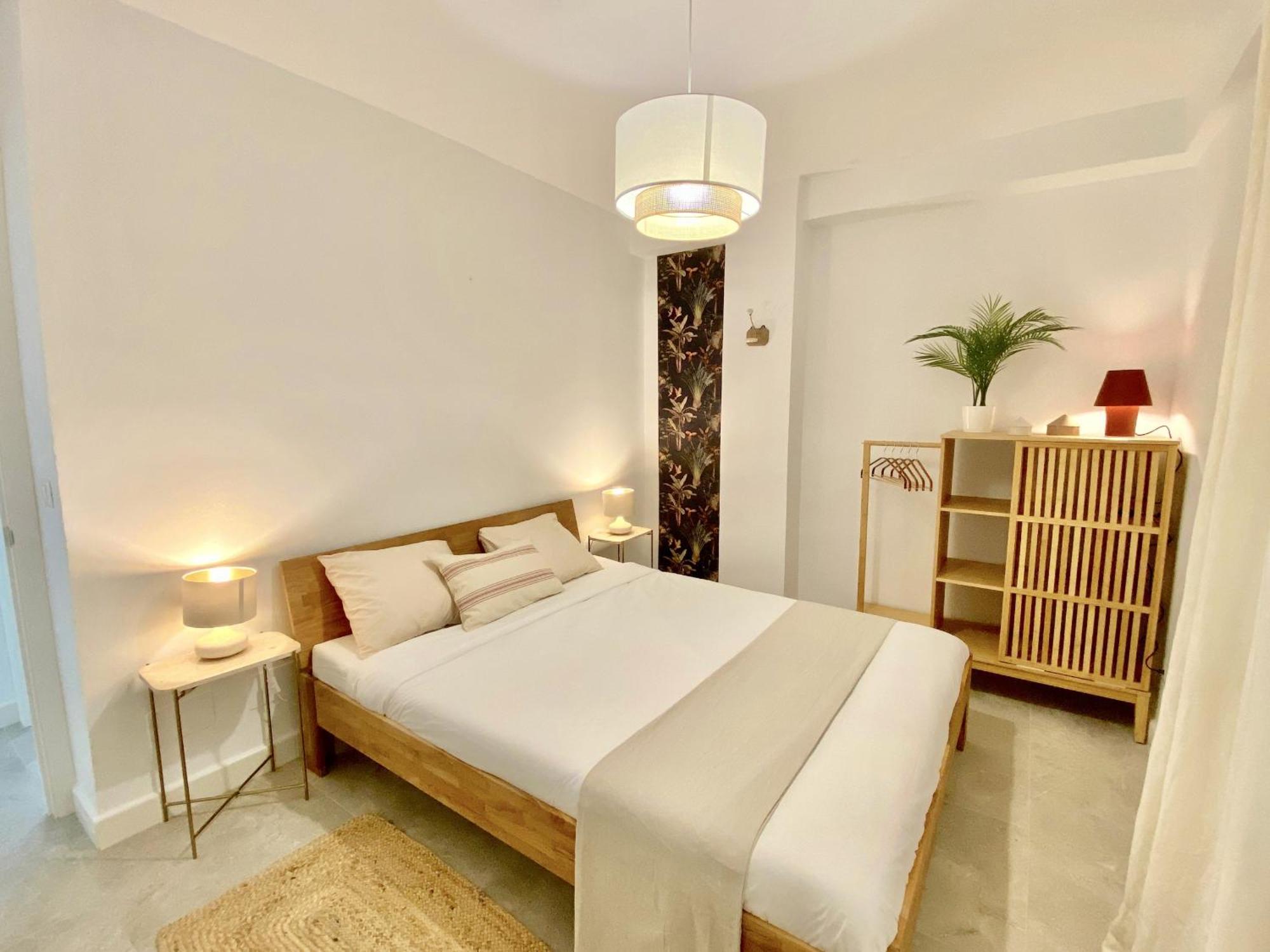 Amplio Apartamento En El Centro De マラガ エクステリア 写真